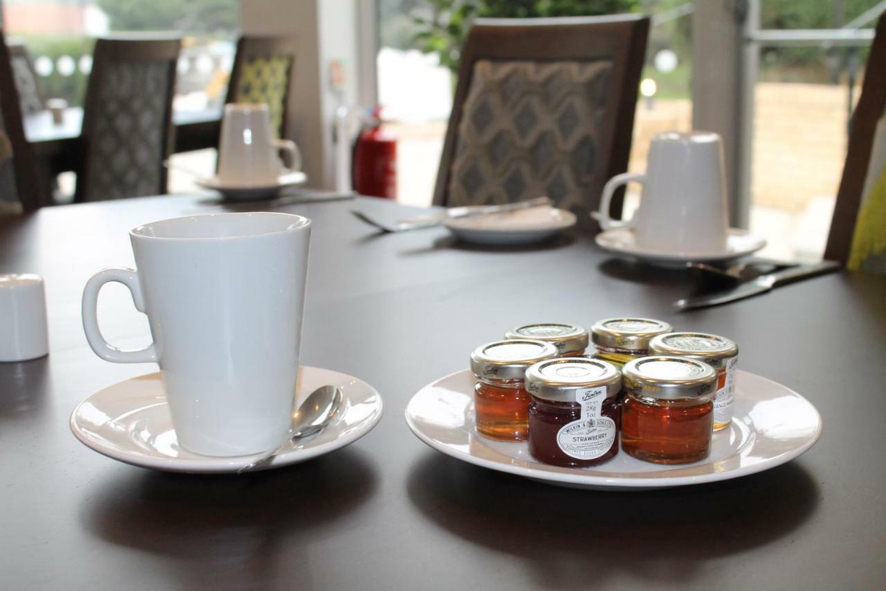 Best Western Priory Hotel Bury St. Edmunds Екстериор снимка
